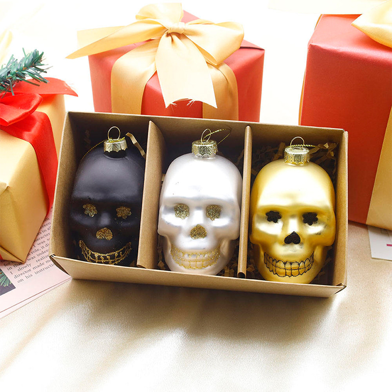 Sada halloweenskych ozdôb zo sklenenej lebky 8 * 9 cm