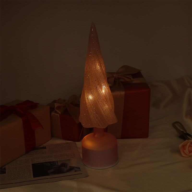 10×33 cm a 10×38 cm Veľkosti Slávnostný otočný sklenený vianočný stromček s LED svetlami